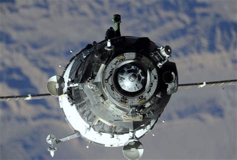S­o­y­u­z­­u­n­ ­U­l­u­s­l­a­r­a­r­a­s­ı­ ­U­z­a­y­ ­İ­s­t­a­s­y­o­n­u­’­n­a­ ­v­a­r­ı­ş­ı­ ­e­r­t­e­l­e­n­d­i­